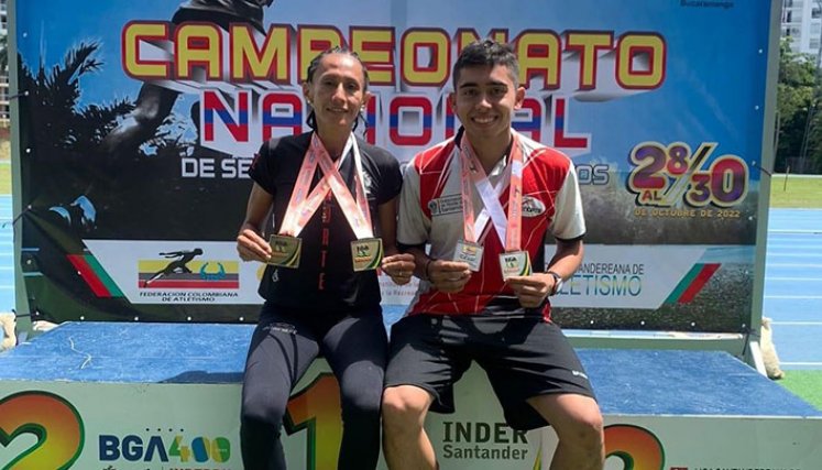 Yajaira Rubio y Carlos Arévalo, atletas nortesantandereanos. 