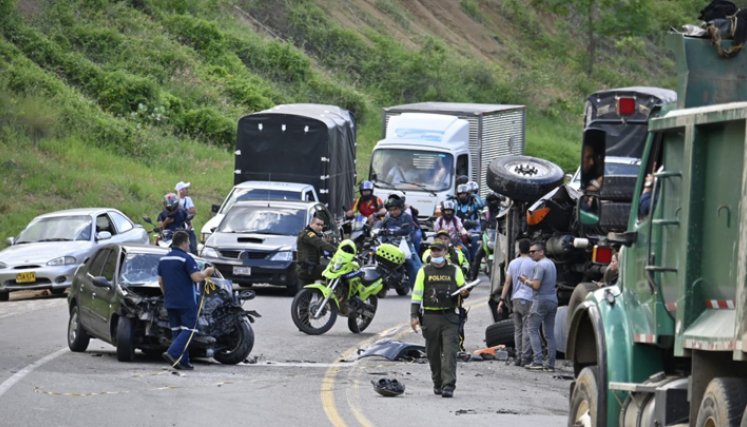 Choque en el Anillo Vial Occidental dejó una víctima mortal