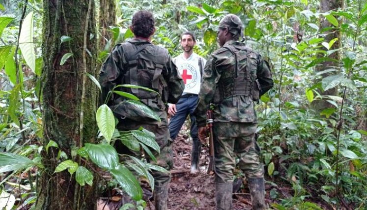 Eln libera a una persona que tenía secuestrada en el Magdalena Medio./Foto: Colprensa
