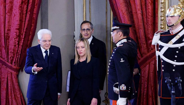 Ultraderechista Meloni asume el poder en Italia