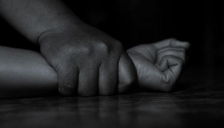 ¡Horror! Madrastra habría matado a golpes a un niño de 12 años./Foto: internet