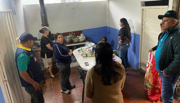 Urgen expertos para atender la tragedia en Villa Caro 