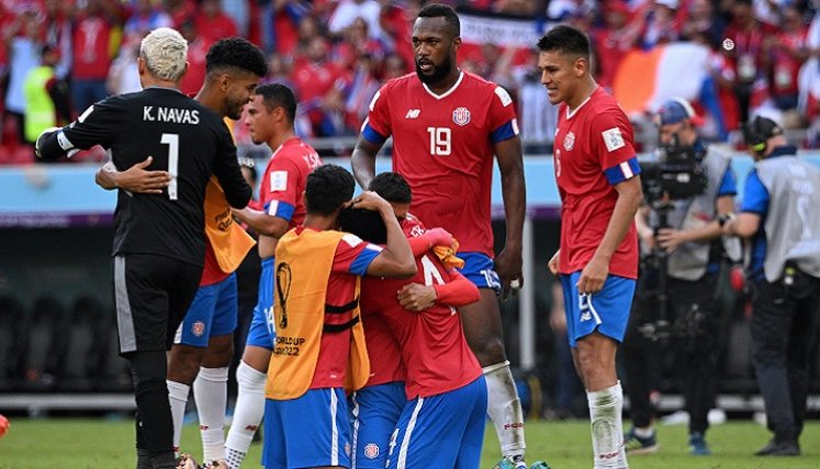 La selección de Costa Rica dirigida por el colombiano Luis Fernando Suárez tiene la posibilidad de avanzar a octavos de final.
