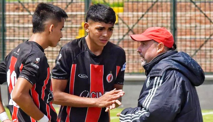 Carlos Eduardo Hernández, técnico del Cúcuta Deportivo Sub-20