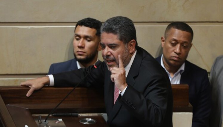1.638 predios en extinción de dominio no están bajo control de SAE: Contraloría