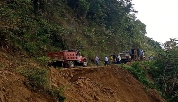 Los derrumbes en las vías rurales se han convertido en el dolor de cabeza de los campesinos de Ocaña.