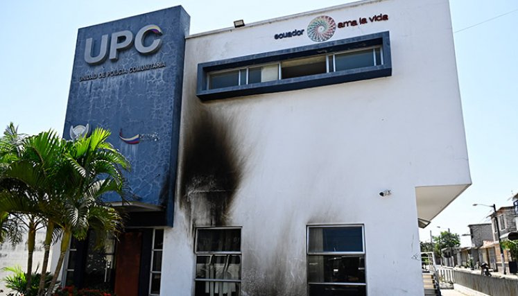 Zozobra se extiende por un Guayaquil en “guerra abierta” contra el narco