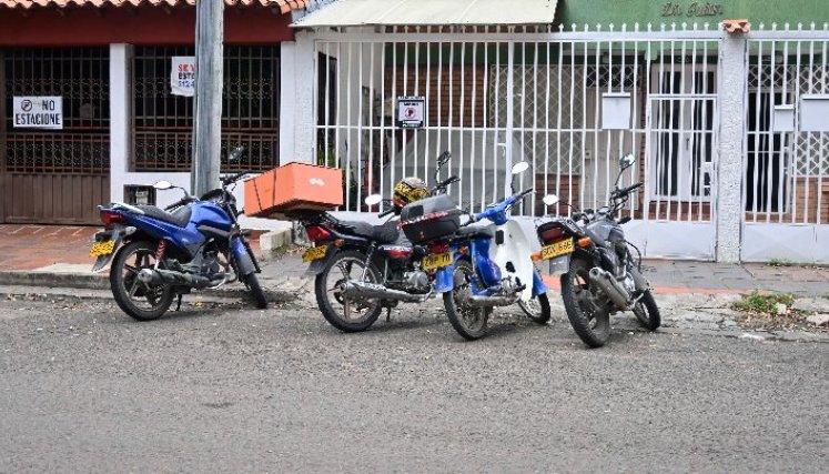 Todos los vehículos nuevos de dos y tres ruedas deben cumplir con los requisitos técnicos. 