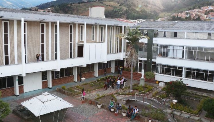 La institución cuenta con 12 programas acreditados de alta calidad. / Foto: Cortesía / La Opinión