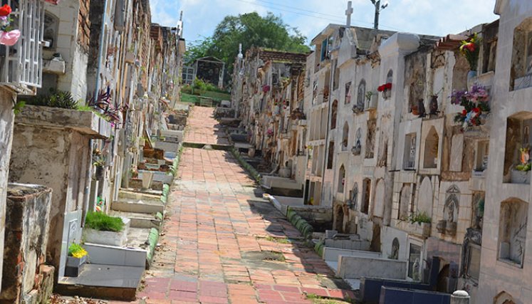 cementerio central