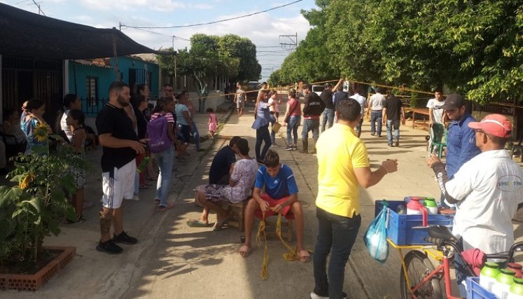 Las familias le manifestaron al Secretario para Gestión del Riesgo que no tienen dónde ir, quieren un subsidio de arriendo. 
