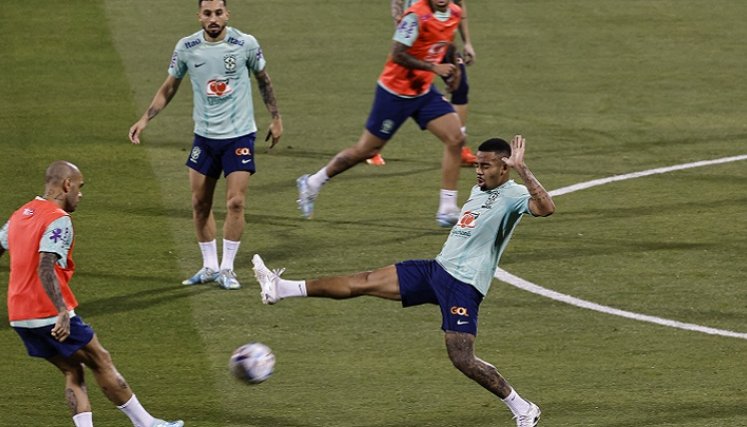 Brasil con un equipo alterno espera cerrar invicto su grupo.