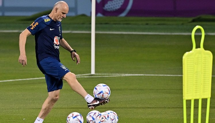 El exacancerbero de la selección Brasil, Claudio Taffarel es el entrenador arqueros de la canarinha. 