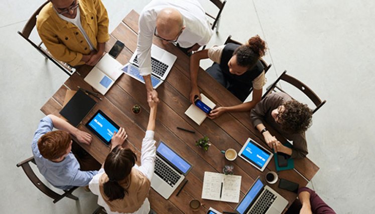  Dentro de las organizaciones están conviviendo -prácticamente- cuatro generaciones, por lo que gestionar la diversidad de talento es un gran desafío.