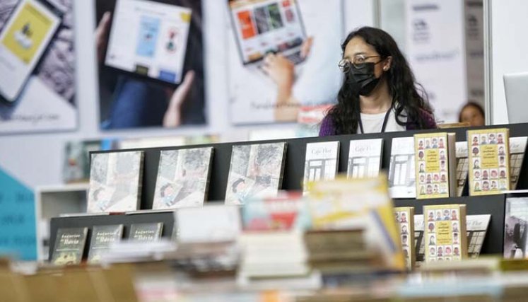 Autores colombianos podrán participar en el Premio Titania de novela romántica