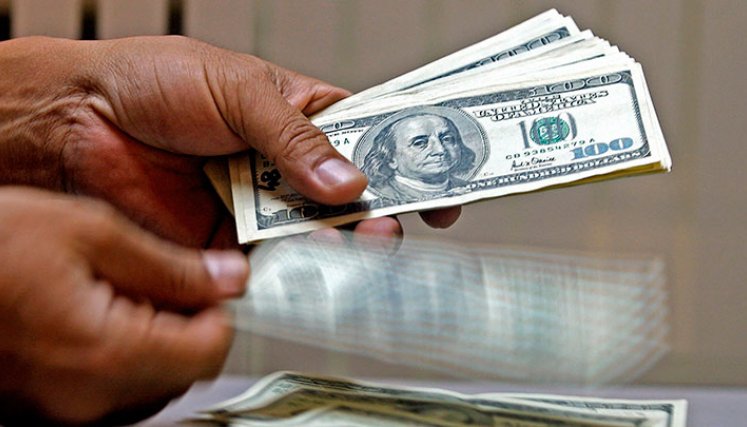 En 2023, el dólar podría estar entre $4.500 y $5.500. / Foto Archivo