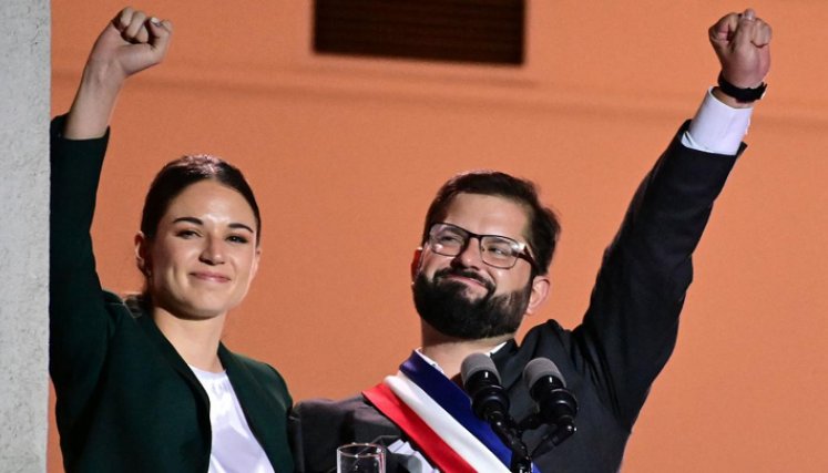 Pareja de presidente de Chile renuncia a funciones oficiales de primera dama