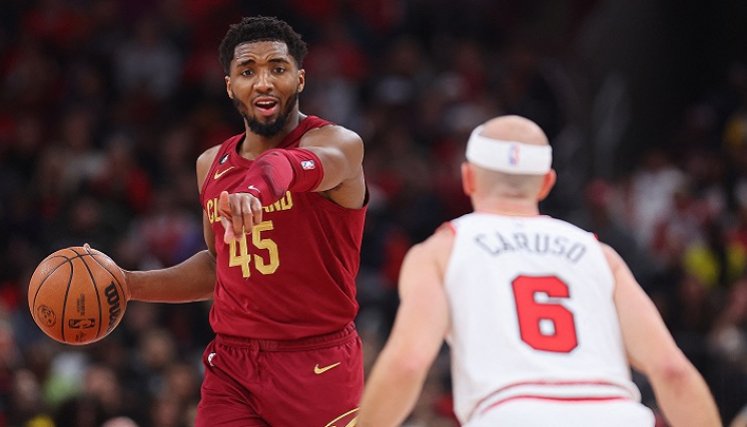 Donovan Mitchell fue el jugador brillante de los Cavaliers en el baloncesto de la NBA.