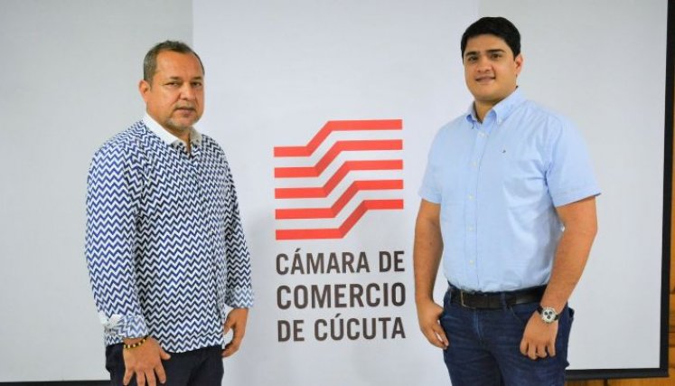 Gonzalo Medina, nuevo presidente de la Cámara de Comercio, y Miguel Bayona, vicepresidente. / Fotos cortesía para La Opinión
