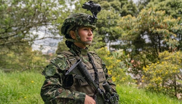 Servicio militar de mujeres