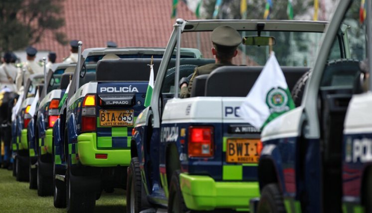 ¿Qué pasó con el ascenso de 10 mil policías? Procuraduría le pone el ojo