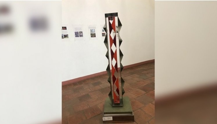 'Desempolvan' esculturas de Ramírez Villamizar