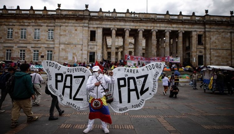 marchas en respaldo a reformas del gobierno nacional 