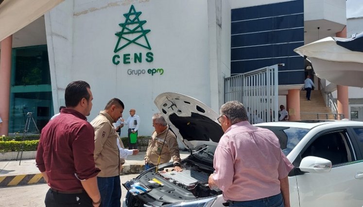 Califican como fundamental la incorporación de nuevas tecnologías, para generar el desarrollo de la región. / Foto: Javier Sarabia / La Opinión