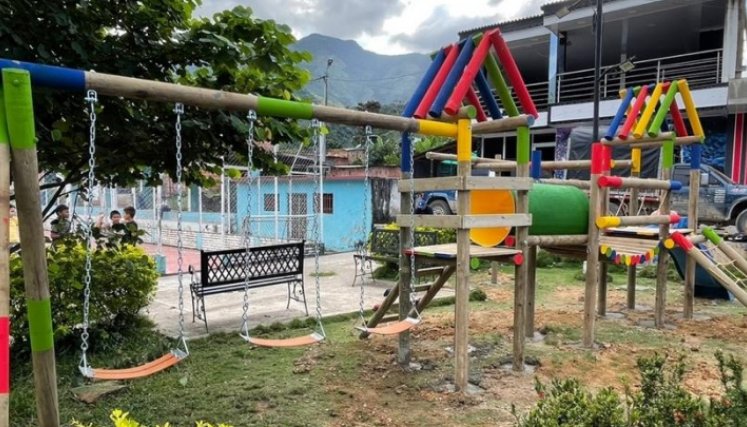 En Hacarí, 64 sedes educativas recibieron implementos deportivos 