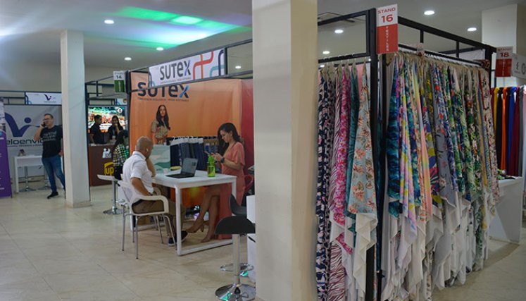 Cútex se desarrolla en el Casino  Internacional. Foto Leonardo Oliveros