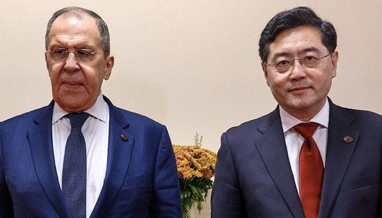 Ministros de Rusia y China 