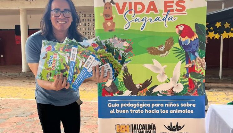 La promoción de la guía ‘Toda Vida es Sagrada’, como acción de innovación educativa, continuará durante todo el año en más planteles educativos./ Foto: Cortesía / La Opinión 