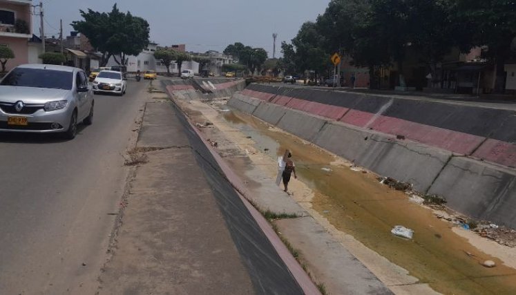 El Canal Bogotá recorre cerca de 18 barrios. / Foto: La Opinión 