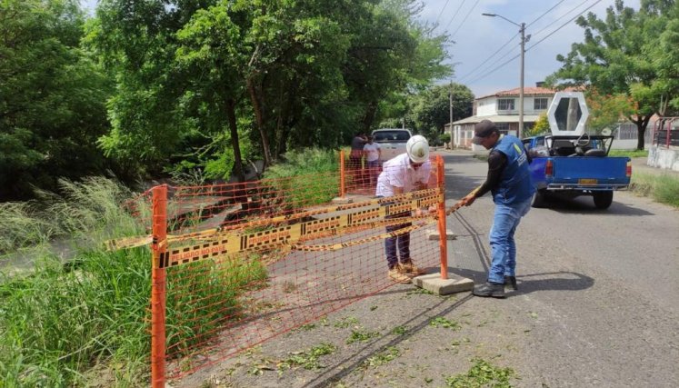 Ayer, en horas de la tarde, la zona fue acordonada con cintas de Peligro./ Foto: Cortesía / La Opinión 