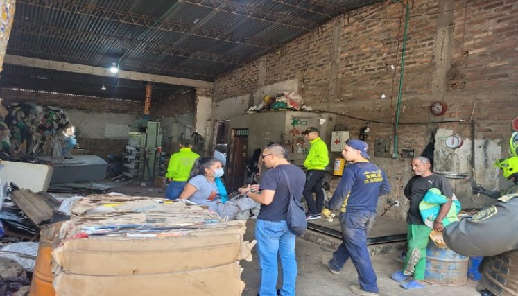 Desesperados se encuentran habitantes de algunos sectores de la localidad ante el hurto de tapas de alcantarillas, rejillas e incluso nomenclaturas.