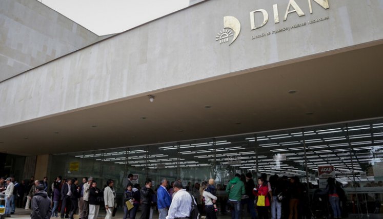 Servidores públicos tienen plazo de declarar renta hasta el 31 de mayo