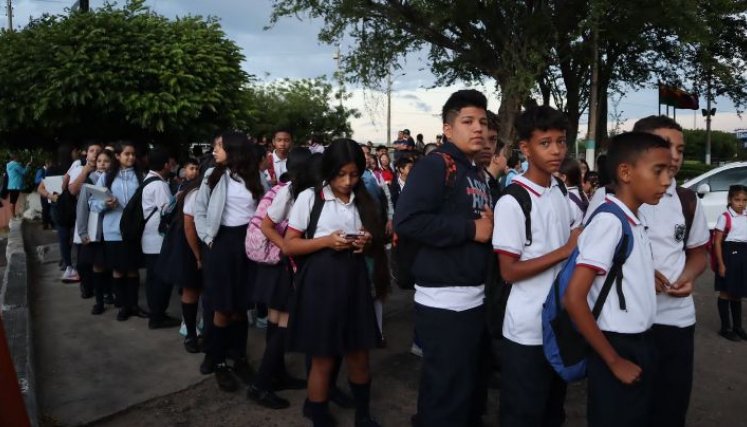 Volvió el transporte escolar para la frontera  