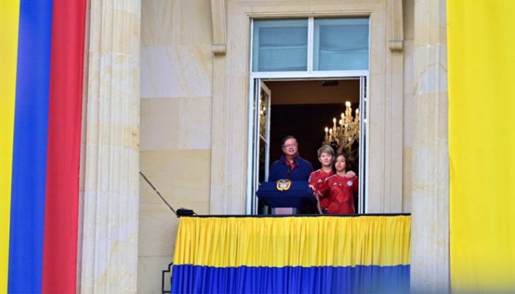 La primera vez que Petro salió al balcón del Palacio Presidencial fue el pasado 14 de febrero. / Foto archivo