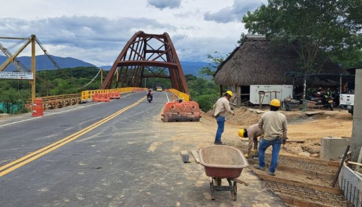 Preocupa estado  del antiguo puente  Mariano Ospina Pérez