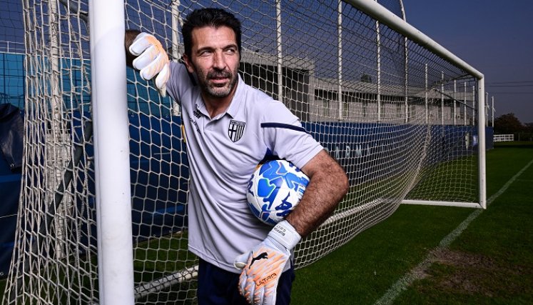  Gianluigi Buffon entra a la historia como uno de los mejores arqueros del mundo.