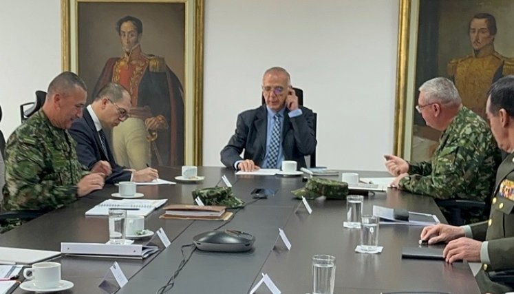 reunión Mindefensa-fiscal general 