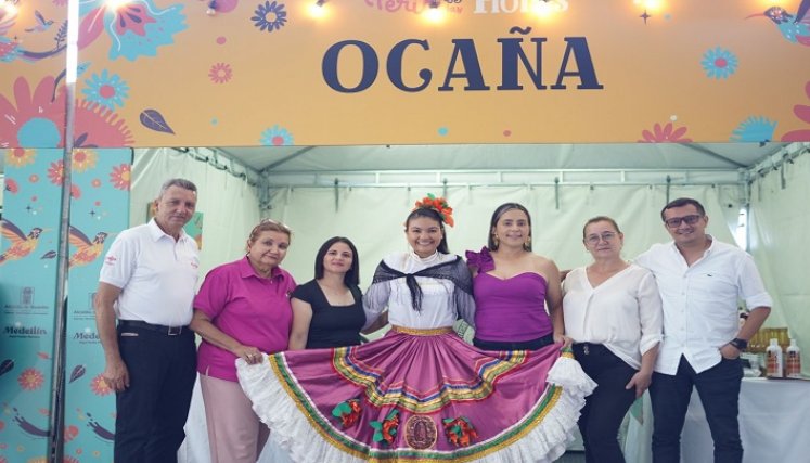 Ocaña tuvo la participación de 4 stands donde se exhibieron muestras turísticas, gastronómicas y de emprendimientos locales, incluyendo algunos empresarios seleccionados del programa “Mi plante y Pa’lante”./ Foto: Cortesía