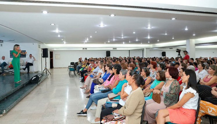 En el Hotel Bolívara se desarrolló la conferencia  ‘Amar para sanar’.Foto cortesía.