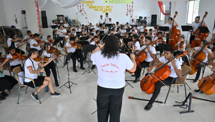 Niños y jóvenes de la ‘Orquesta Sinfónica Binacional Más Arte-Más Vida’ llenan de alegría a Cúcuta. (Foto: Jorge Gutiérrez /La Opinión)