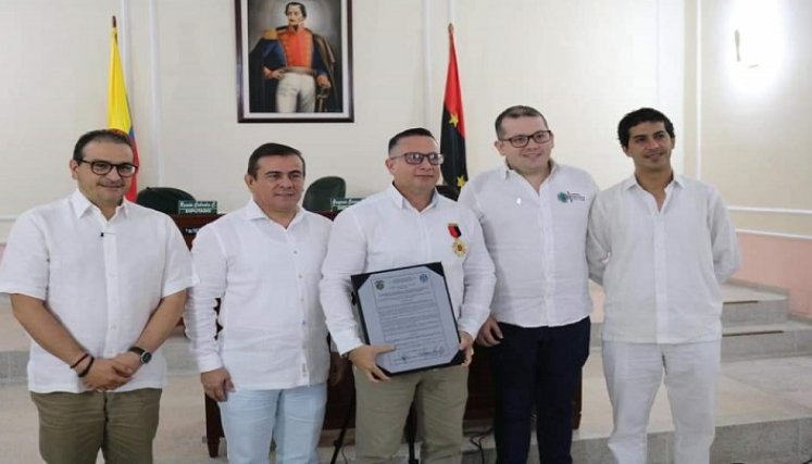 Al docente incluso le notifican que saben dónde viven sus seres queridos./Foto Cortesía