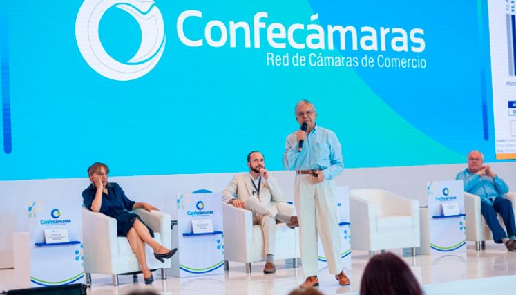Ricardo-Bonilla,-ministro-de-Hacienda