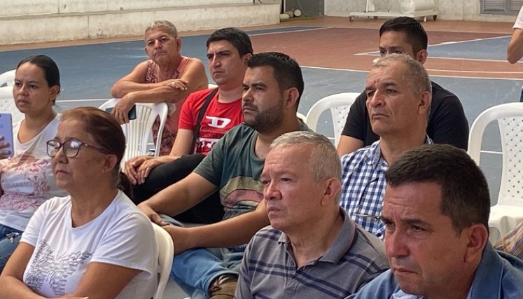 Comerciantes del barrio Marabel solicitan aplazar las obras para el próximo año. / Foto cortesía