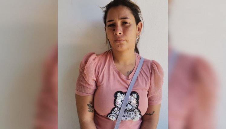 Anggie Daniela Martínez Vasco deberá responder por porte ilegal de armas y hurto calificado y agravado.
