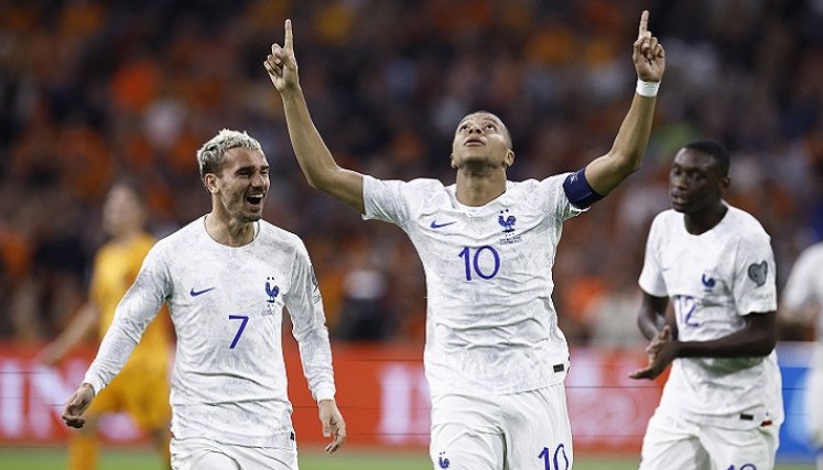  Kylian Mbappé fue la figura en el partido en el triunfo sobre Países Bajos.