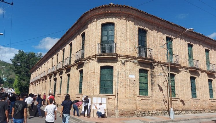 Dogny Esperanza Pallares Torrado, promete programas integrales para mejorar la calidad de la educación./Foto: Cortesía